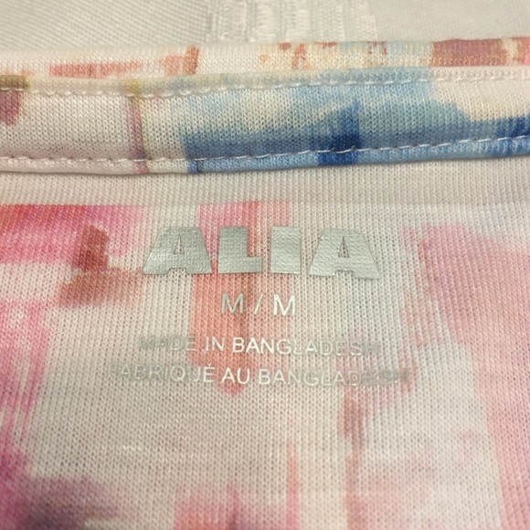 Alia Top - Medium - Picture 4 of 4